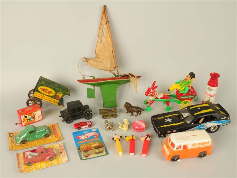 LARGE LOT OF MISC. VEHICLE & OTHER TYPE OF TOYS.  