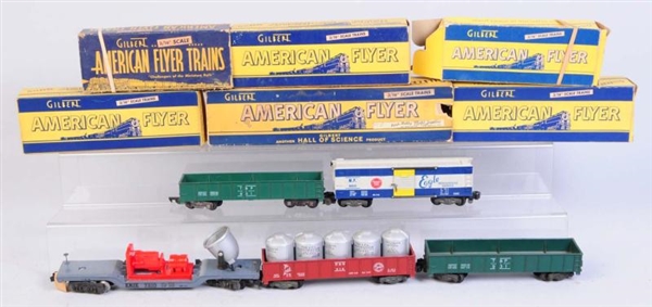 LOT OF 5: AMERICAN FLYER ROLLING STOCK.           