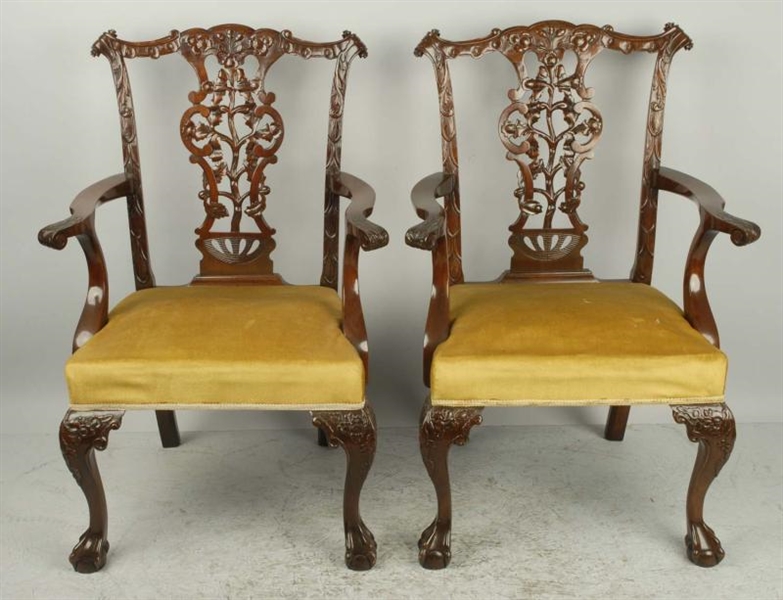 LOT OF 8: CHIPPENDALE STYLE CHAIRS.               