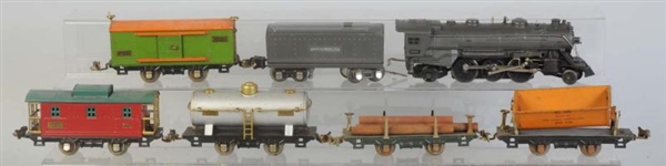 LIONEL PRE-WAR GREY NO.1666E L&T & FREIGHT CARS.  