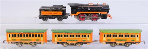 LIONEL WINNER LINES 5 PIECE PASSENGER SET.        