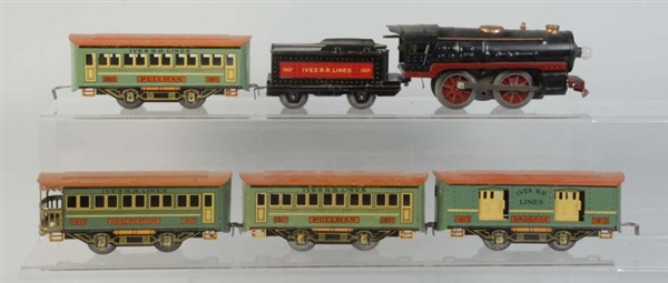 IVES PASSENGER SET.                               