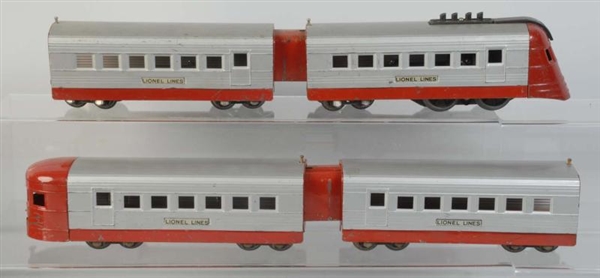 LIONEL NO.1700 JUNIOR STREAMLINER SET.            