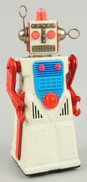 JAPANESE BATTERY OPERATED MYSTERY MOON MAN ROBOT. 