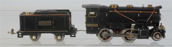 LIONEL NO.257 LOCOMOTIVE & TENDER.                