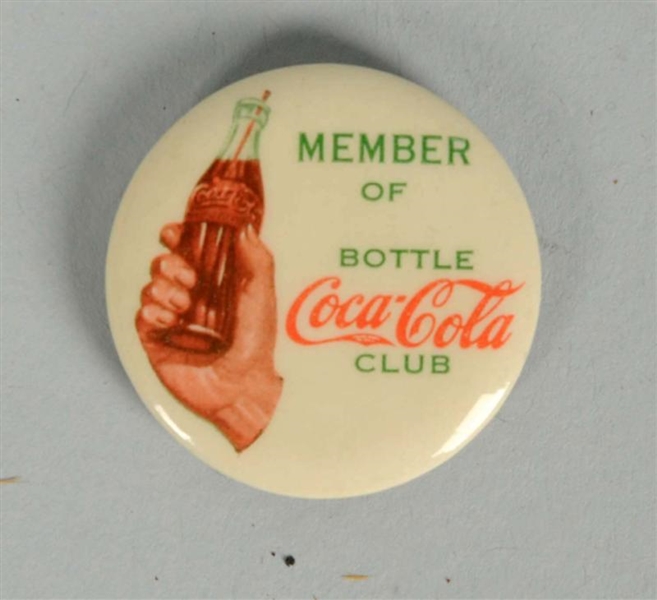 1930S COCA-COLA BOTTLE CLUB PINBACK BUTTON.       