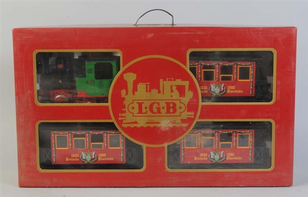 LGB 1985 CHRISTMAS TRAIN IN BOX.                  