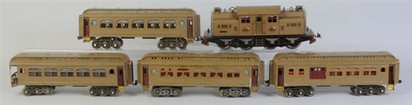 LIONEL NO.402 STANDARD GAUGE PASSENGER SET.       