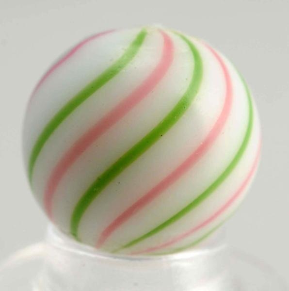 TWO-COLOR CLAMBROTH MARBLE.                       