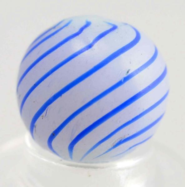 PEEWEE BLUE AND WHITE CLAMBROTH MARBLE.           