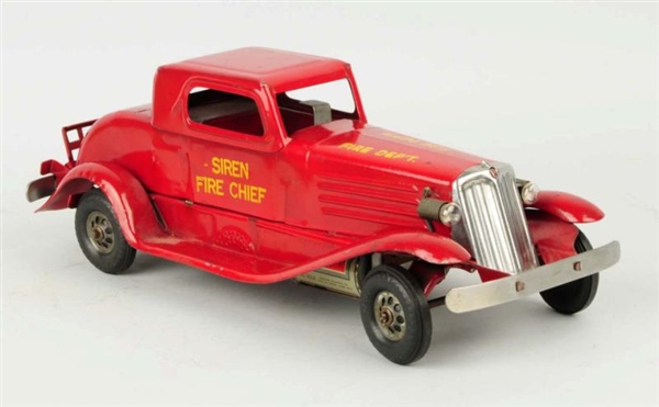 PRESSED STEEL MARX WIND-UP FIRE CHIEF CAR.        