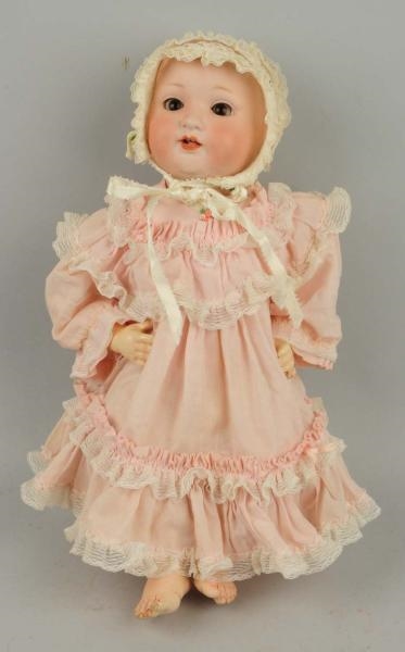 ANTIQUE GERMAN BABY DOLL.                         