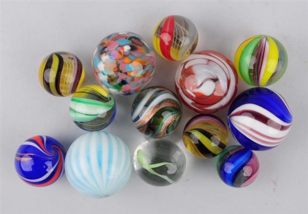 LOT OF 13: CONTEMPORARY MARBLES.                  