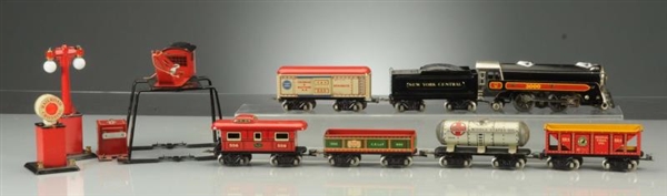 MARX CANADIAN PACIFIC FREIGHT SET.                
