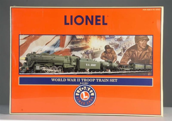 LIONEL 21951 WWII TROOP TRAIN SET.                