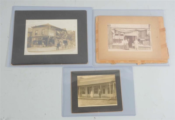 LOT OF 3: EARLY COCA-COLA RELATED PHOTOGRAPHS.    