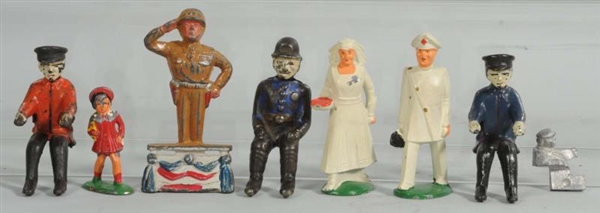 LOT OF CAST IRON FIGURES & DRIVERS.               