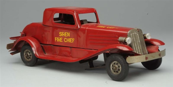 PRESSED STEEL MARX SIREN FIRE CHIEF AUTOMOBILE.   
