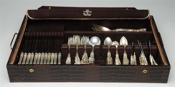 AMEICAN STERLING FLATWARE SET.                    