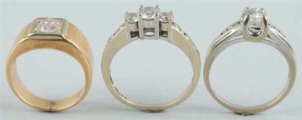 LOT OF 3: RINGS WITH DIAMONDS.                    