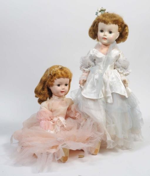 LOT OF 2: AMERICAN CHARACTER SWEET SUE DOLLS.     