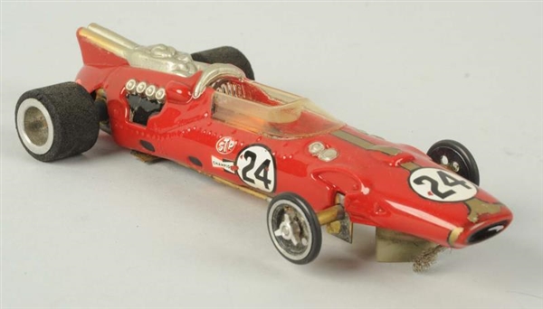 PACTRA AMERICAN RED BULL SPECIAL SLOT CAR.        