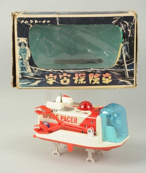 JAPANESE BATTERY-OPERATED SPACE PACER VEHICLE.    