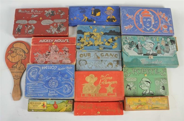 LARGE LOT OF CHARACTER PENCIL BOXES.              