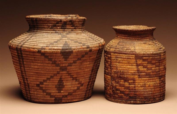 LOT OF 2: NATIVE AMERICAN BASKETS.                