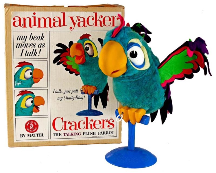 ANIMAL YACKERS CRACKERS THE TALKING PARROT.     