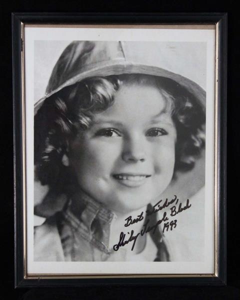 “SHIRLEY TEMPLE” SIGNED PHOTO.                    