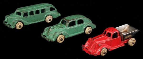 LOT OF 3: SMALL HUBLEY CAST IRON VEHICLES.        