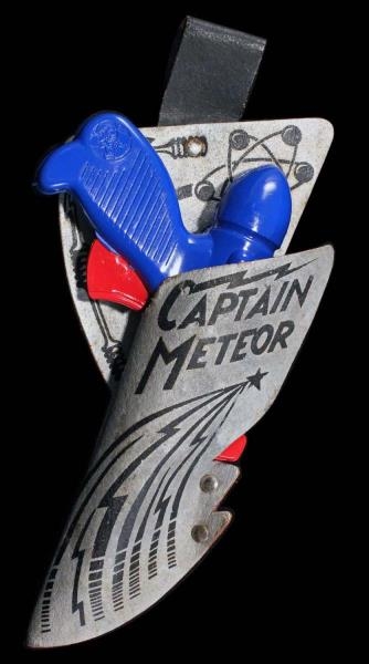CAPTAIN METEOR COSMIC RAY GUN WITH HOLSTER.       