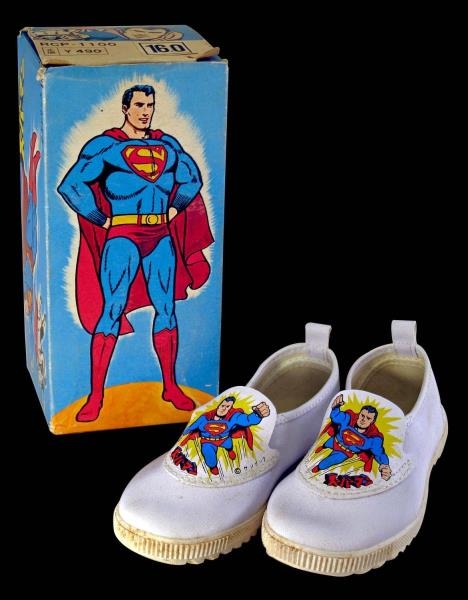 JAPANESE SUPERMAN CHILD’S SNEAKERS.               