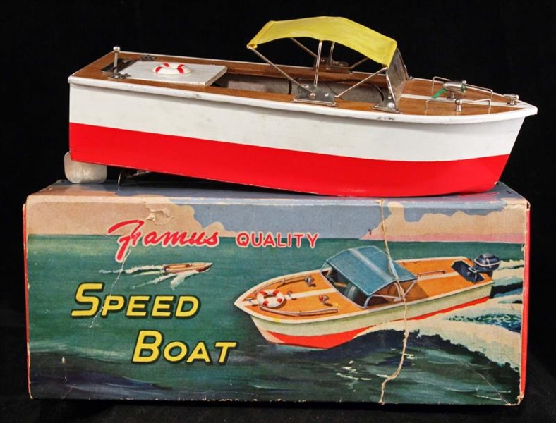 JAPANESE FAMOUS QUALITY SPEED BOAT IN BOX.        