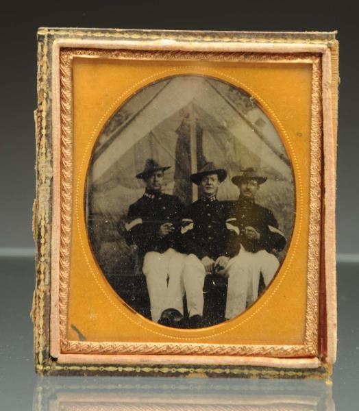 TIN TYPE OF 3 SOLDIERS.                           