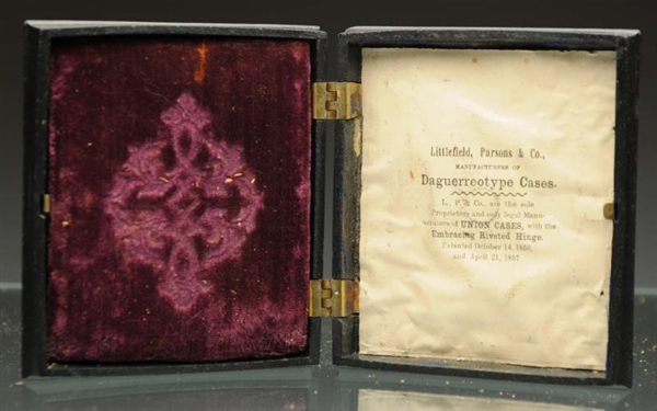 THERMOPLASTIC DAGUERREOTYPE CASE ONLY.            