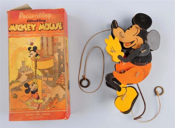 DOLLY TOYS CARDBOARD CLIMBING MICKEY MOUSE.       