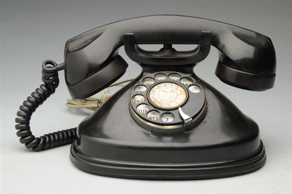 STROMBERG - CARLSON DESK TELEPHONE.               