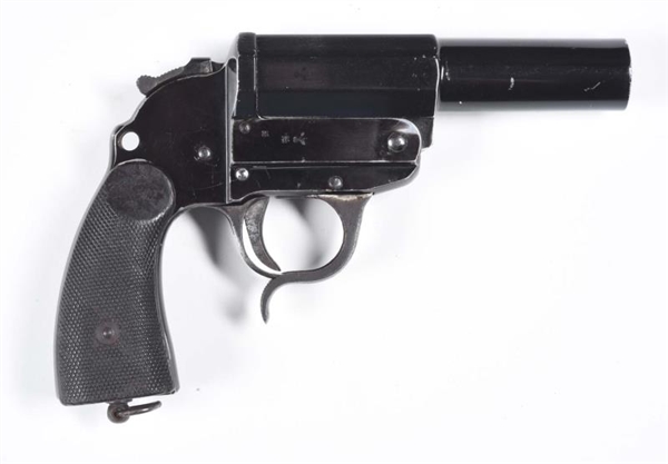 NAZI MARKED WALTHER FLARE GUN.                    