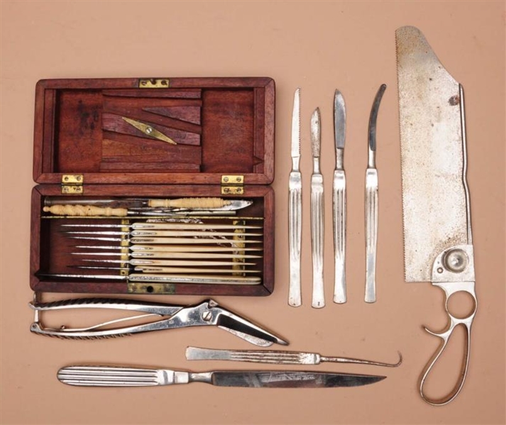 LOT OF: 19TH CENTURY MEDICAL & SURGICAL TOOLS.    