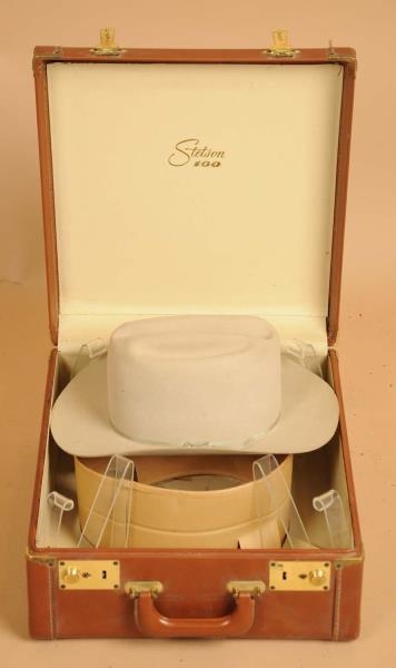 STETSON HAT WITH TRAVEL CASE.                     