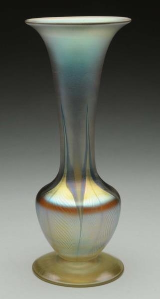 RARE DURAND PULLED FEATHER VASE.                  