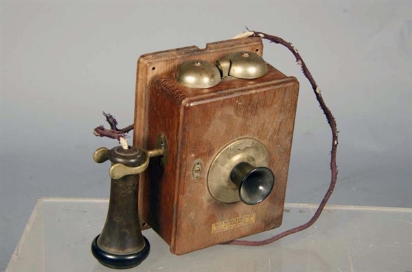 ANTIQUE WALL MOUNT 277W WOODEN TELEPHONE.         