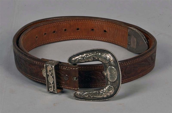 ORNATE STAMPED LEATHER BELT W/ BUCKLE             