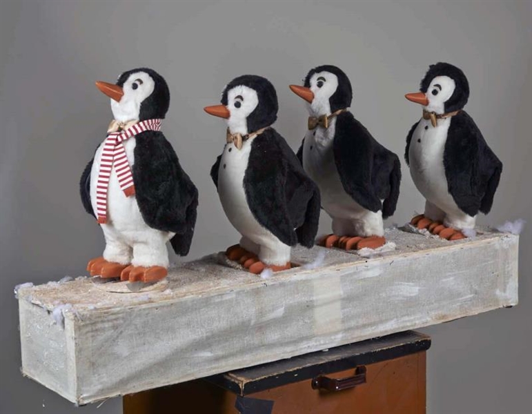 MARCHING PENGUIN AUTOMATON DISPLAY.               