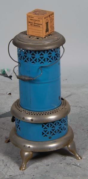 ANTIQUE PERFECTION OIL HEATER WITH WICK.          