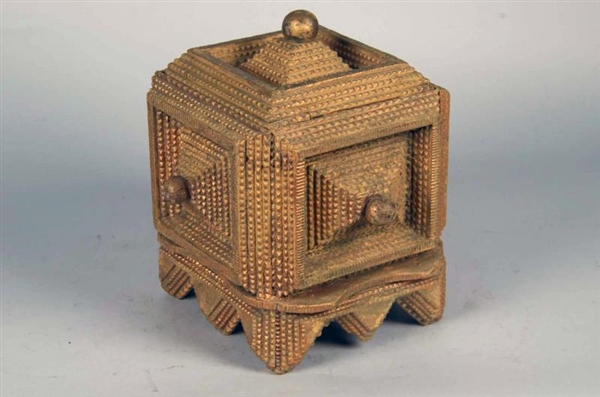 ORNATE GOLD-TRIMMED WOOD TRAMP ART BOX WITH LID   