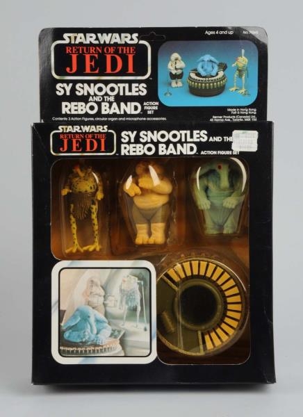 STAR WARS SY SNOOTLES & REBO BAND CARDED FIGURES. 
