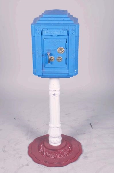 FRENCH MAIL BOX                                   